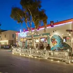 Ocean View Blue Mission Beach Paradise